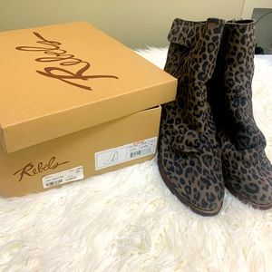 Rebel size 39 Cheetah Ankle boot